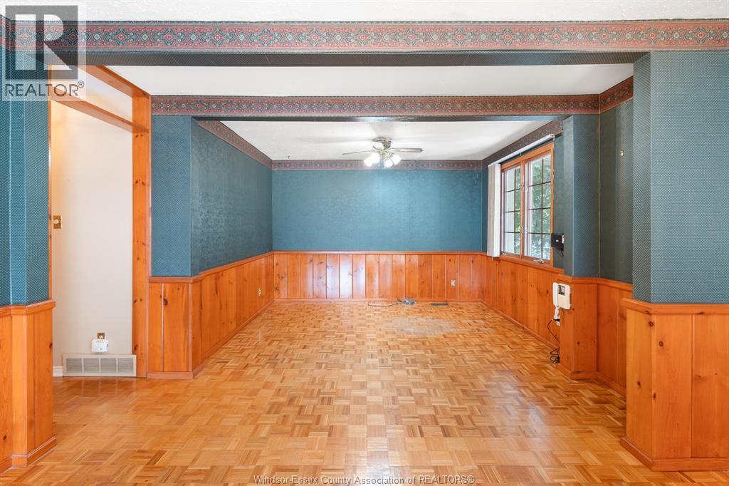 Photo 16 of 366 Genevieve Street, Windsor ON