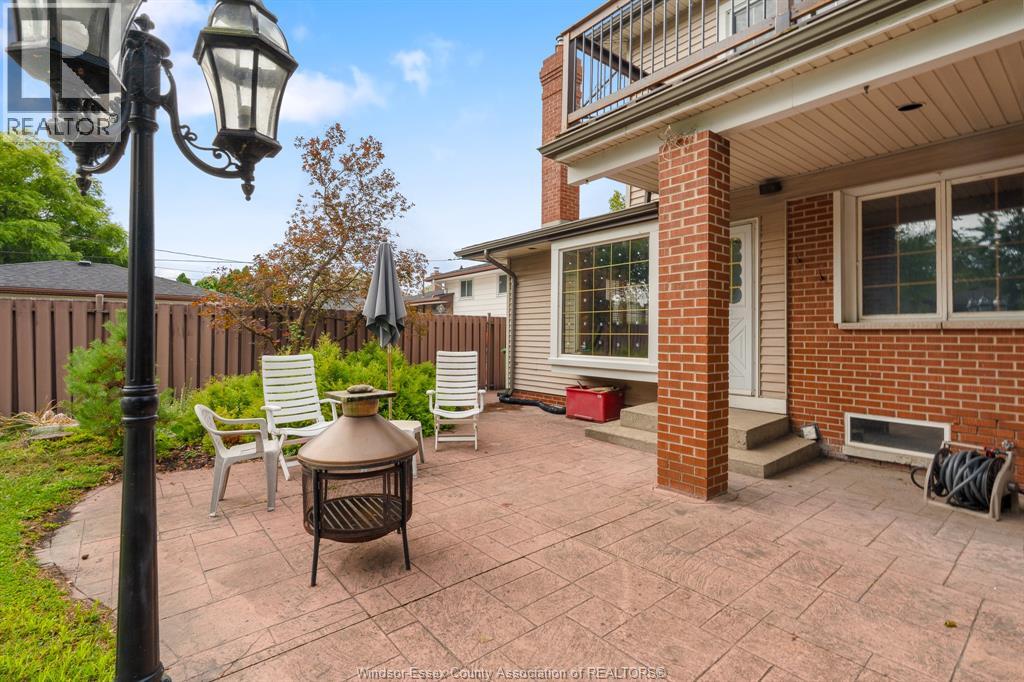 Photo 42 of 366 Genevieve Street, Windsor ON