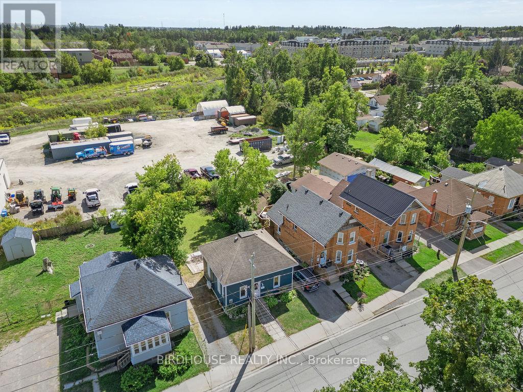 Photo 26 of 83 Durham Street W, Kawartha Lakes ON