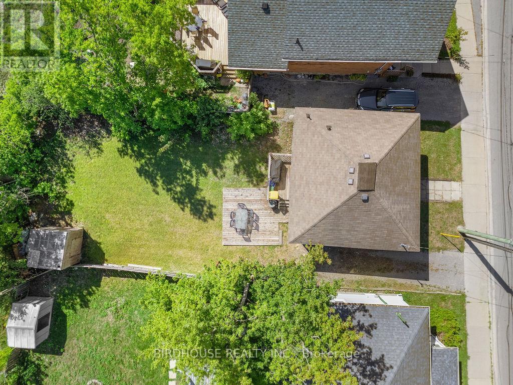 Photo 27 of 83 Durham Street W, Kawartha Lakes ON