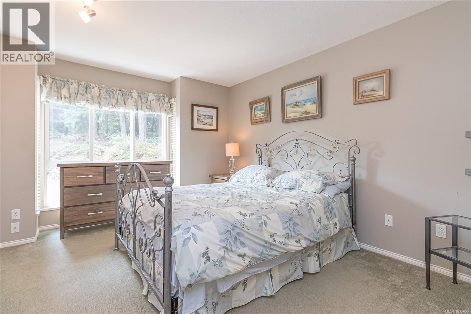 Photo 18 of 5998 Waterton Dr, Nanaimo BC