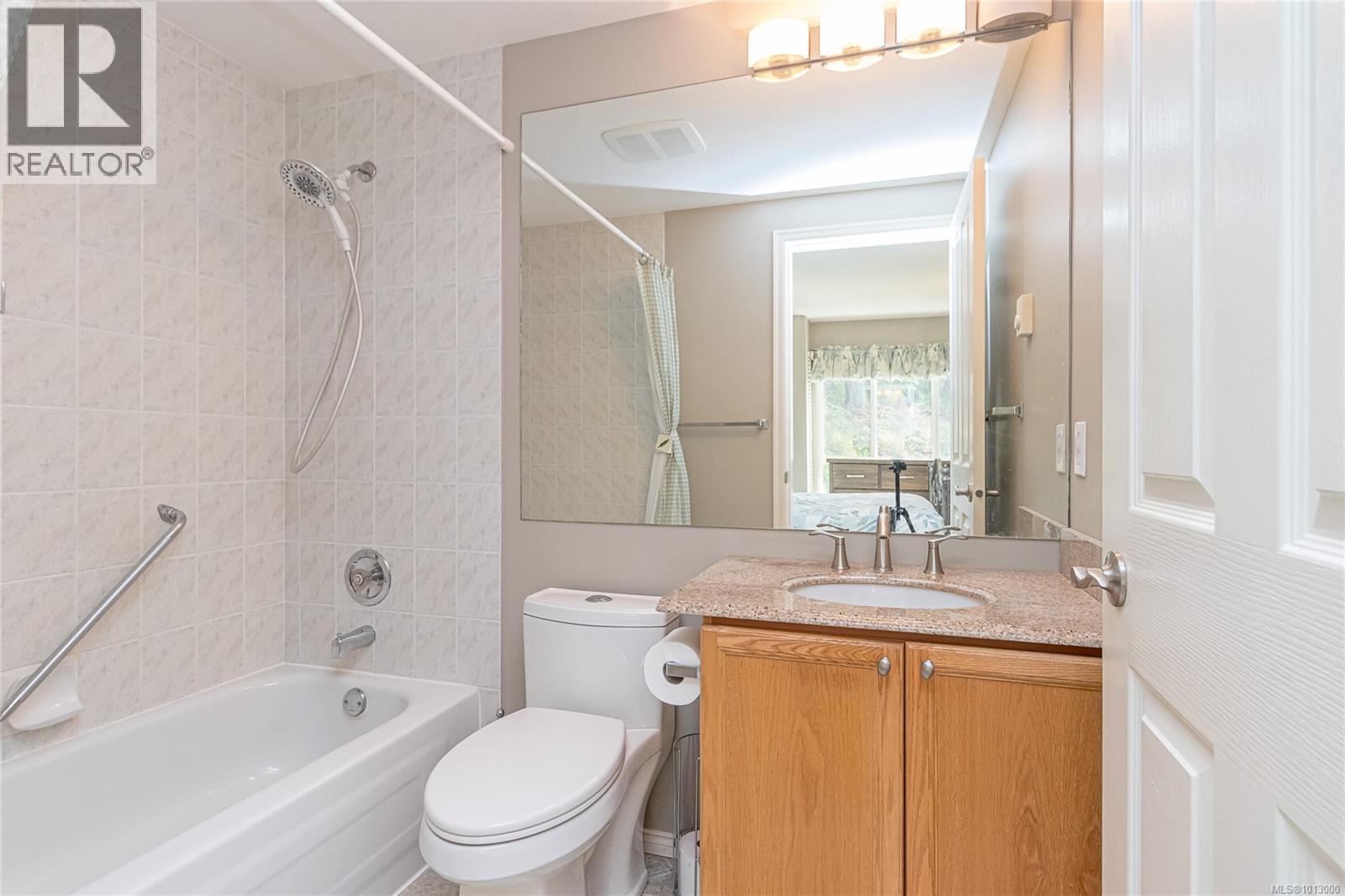 Photo 20 of 5998 Waterton Dr, Nanaimo BC