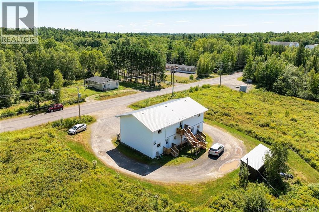 Photo 2 of 932 Northside Drive, Minto NB