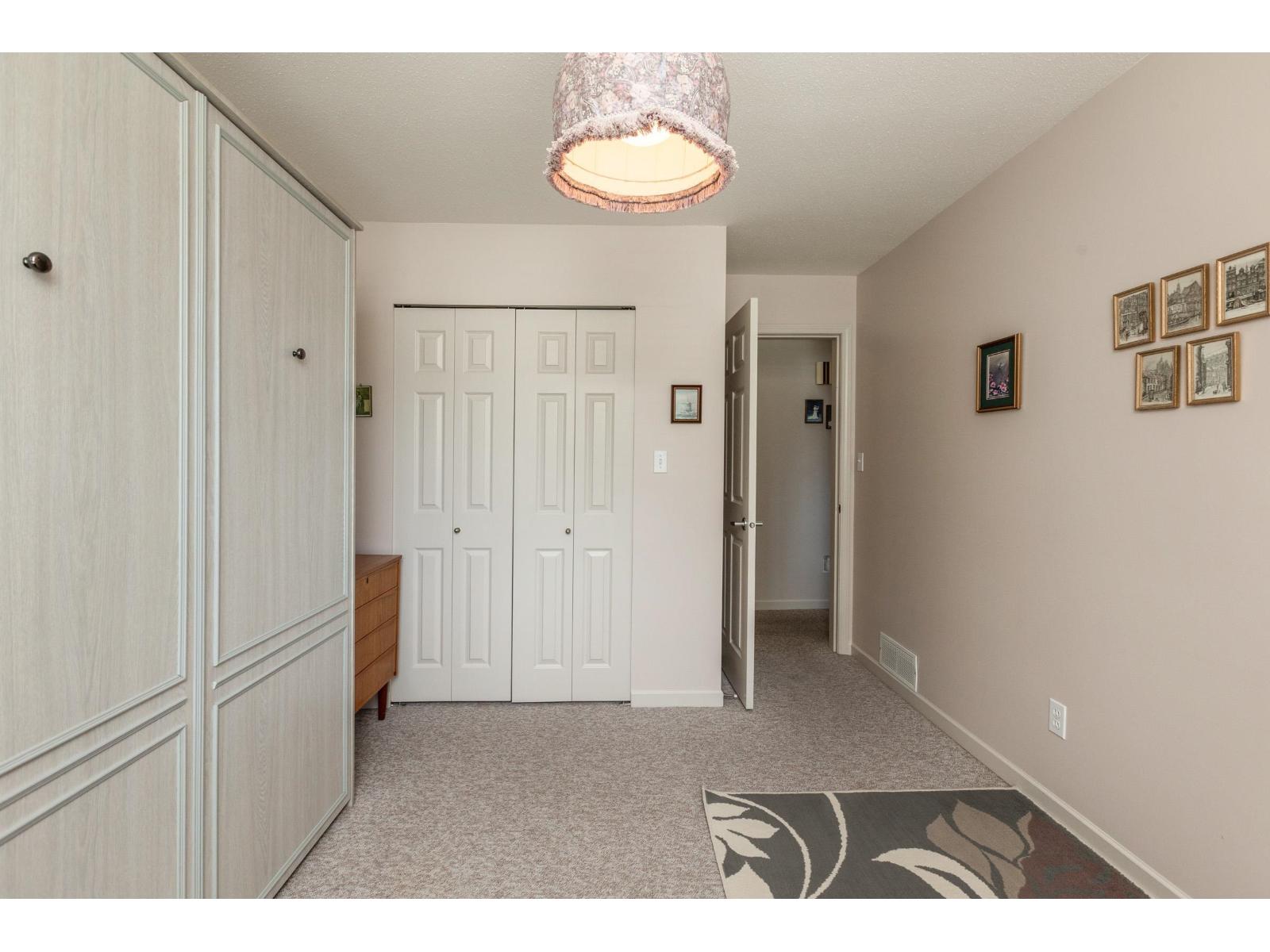 Photo 26 of 22167 46 Avenue, Langley BC