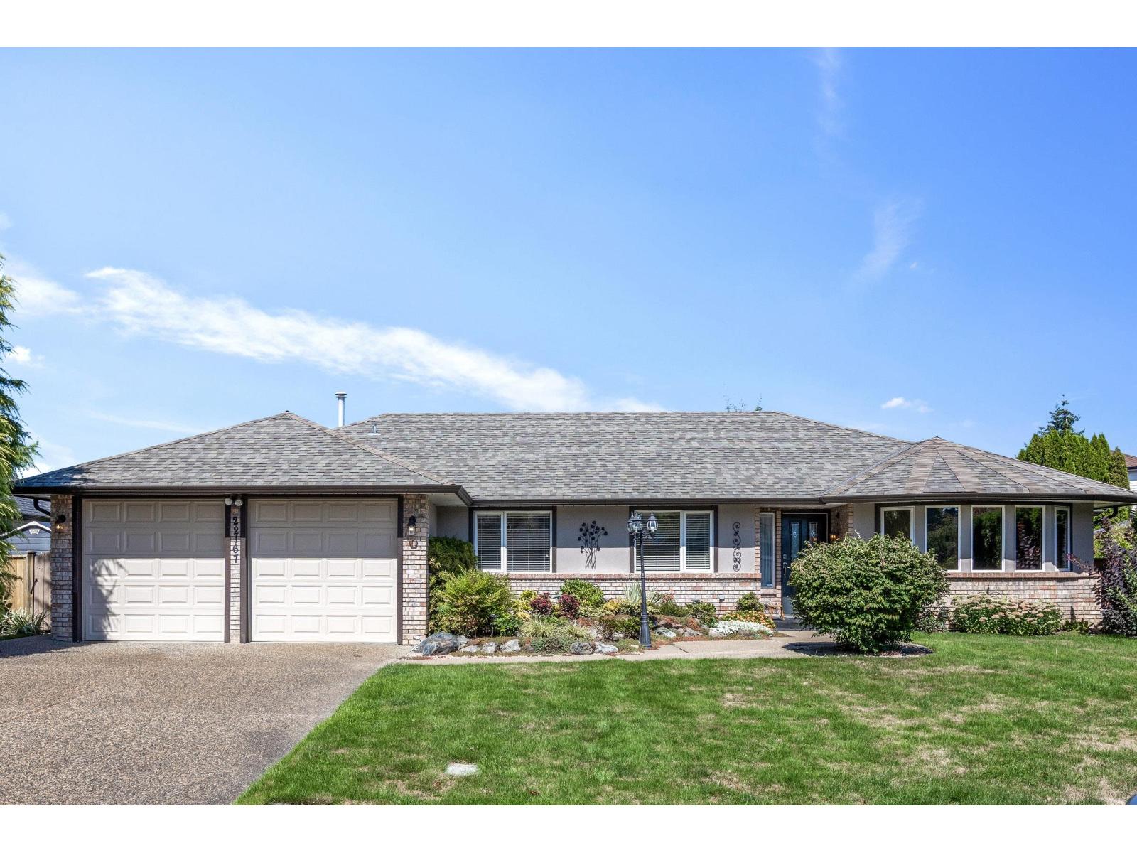 Photo 1 of 22167 46 Avenue, Langley BC