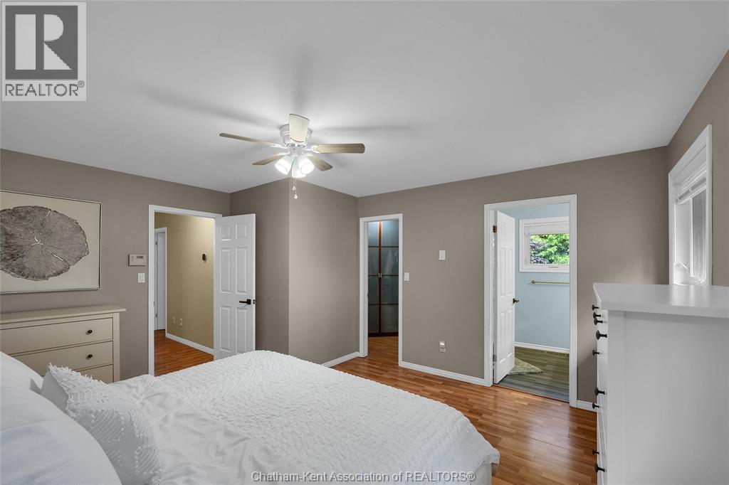 Photo 24 of 25619 Meadowbrook Lane, Chathamkent ON