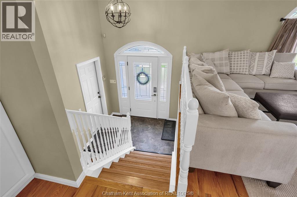 Photo 7 of 25619 Meadowbrook Lane, Chathamkent ON