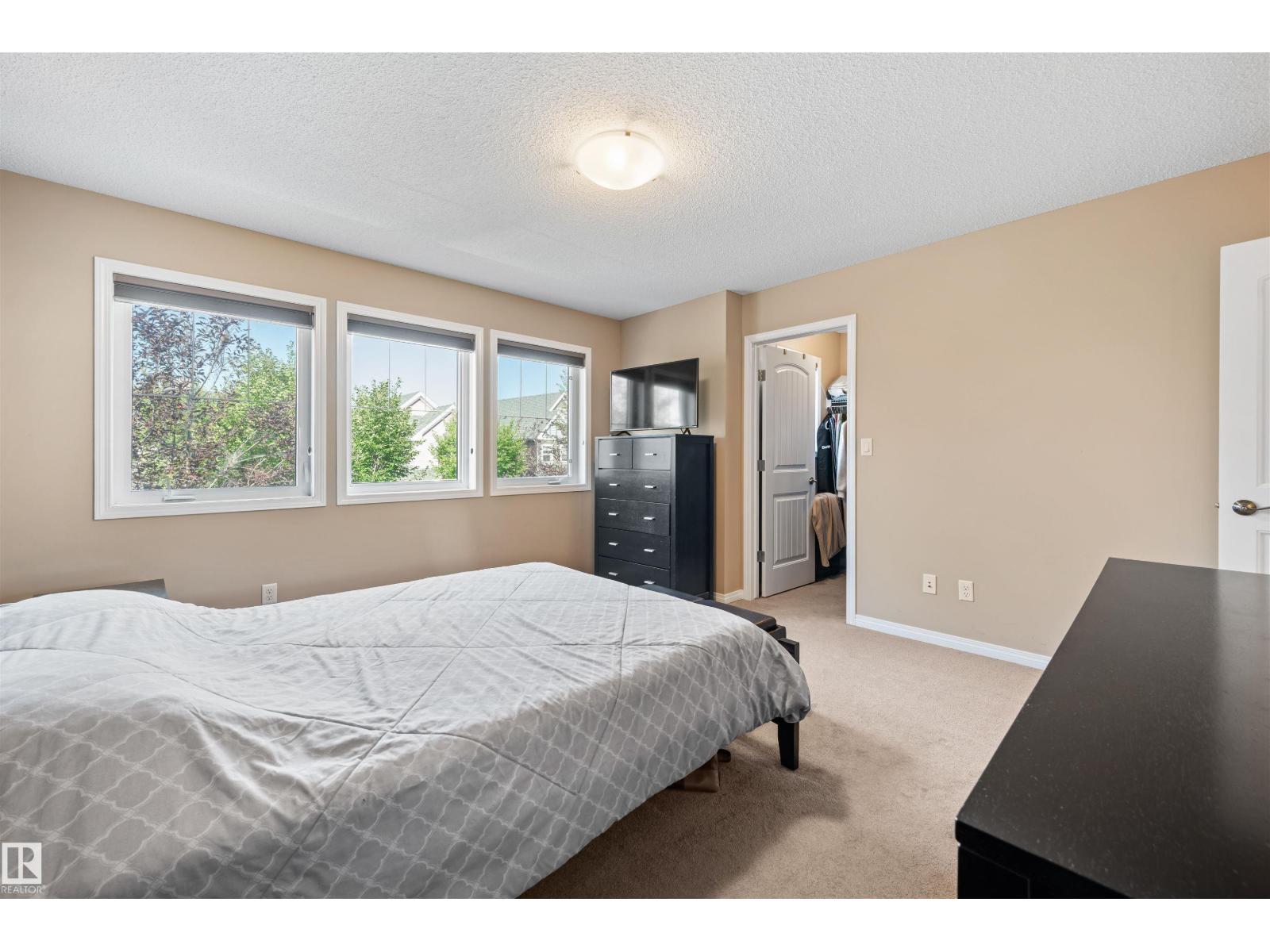 Photo 16 of 1319 74 St Sw, Edmonton AB