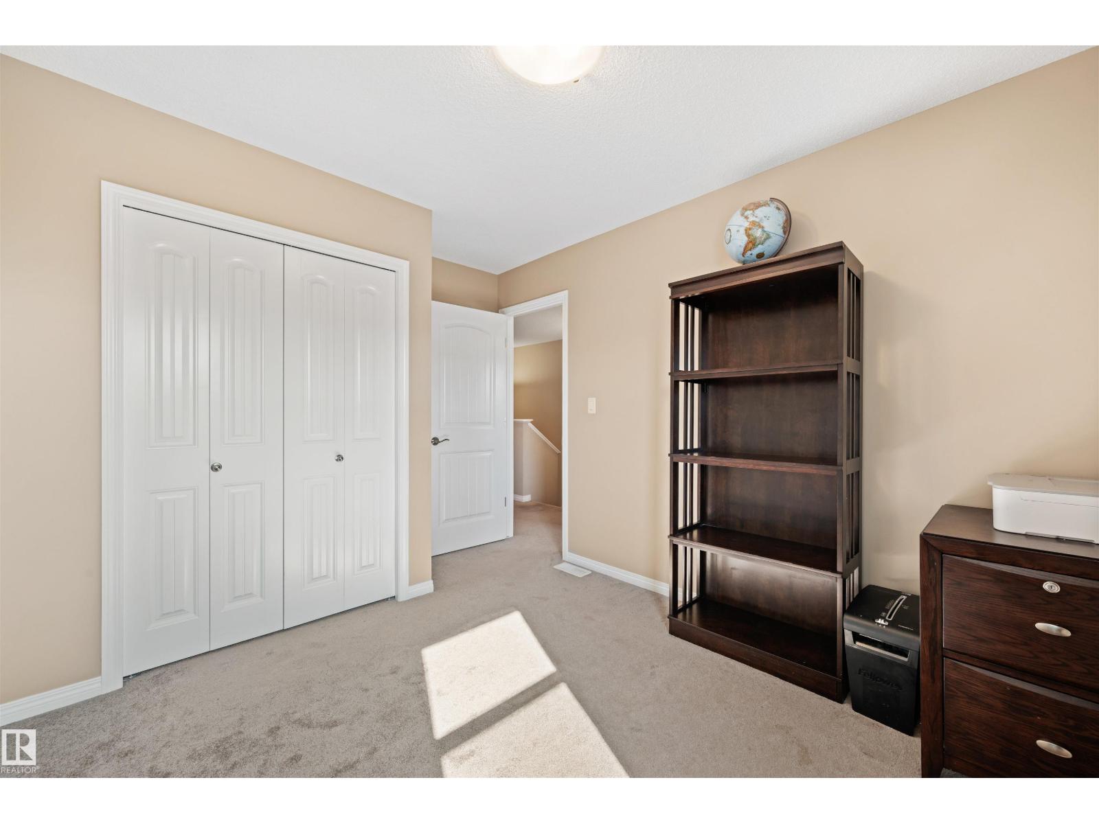 Photo 19 of 1319 74 St Sw, Edmonton AB