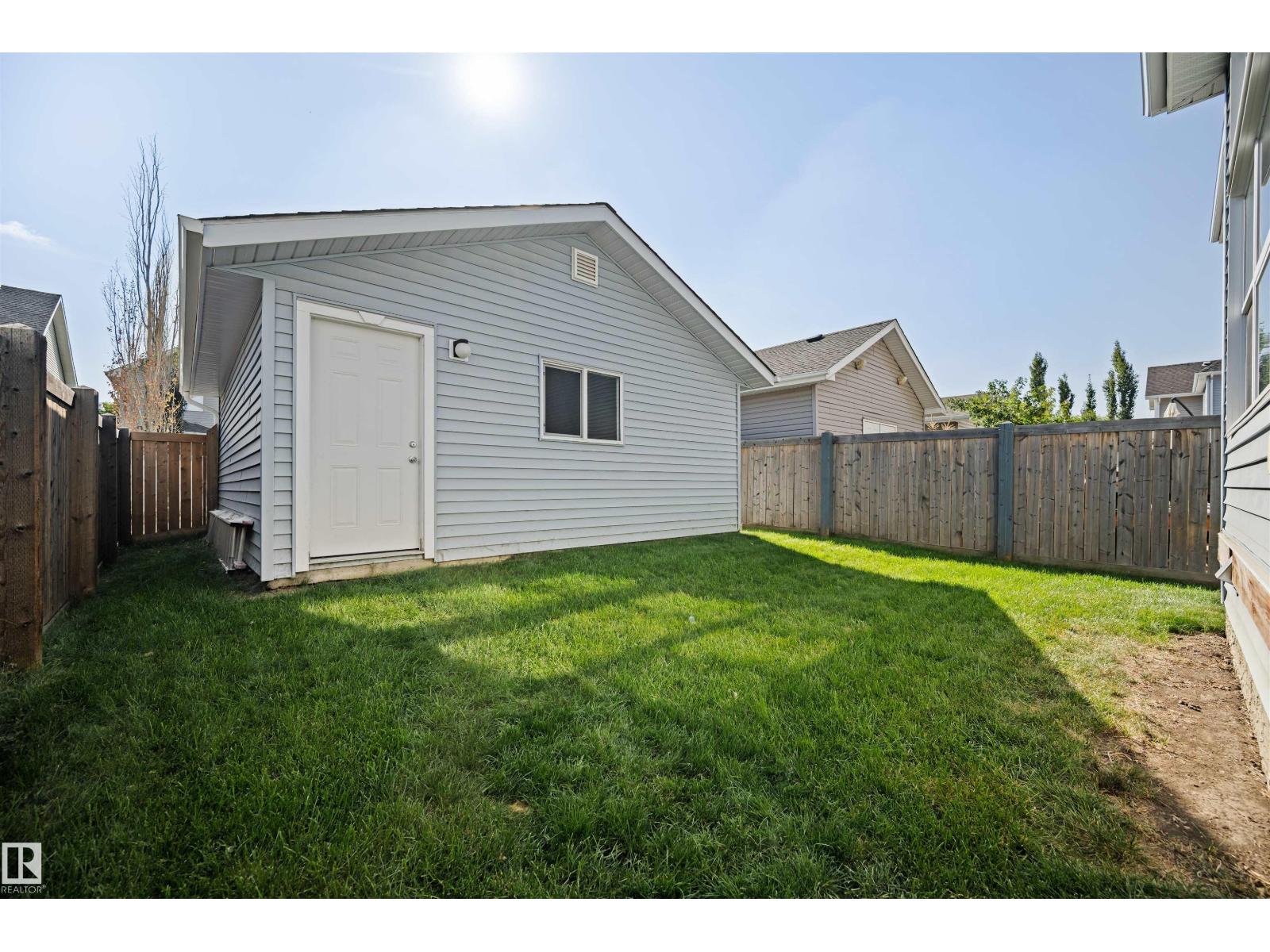 Photo 22 of 1319 74 St Sw, Edmonton AB