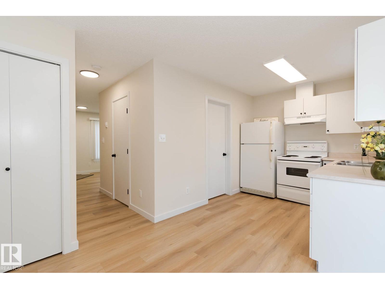 Photo 13 of 1305 610 King St, Spruce Grove AB