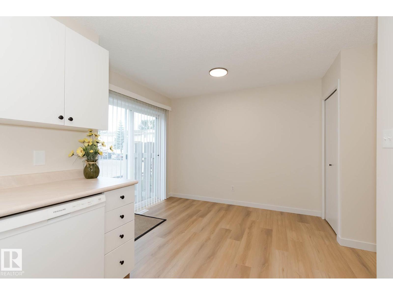 Photo 19 of 1305 610 King St, Spruce Grove AB