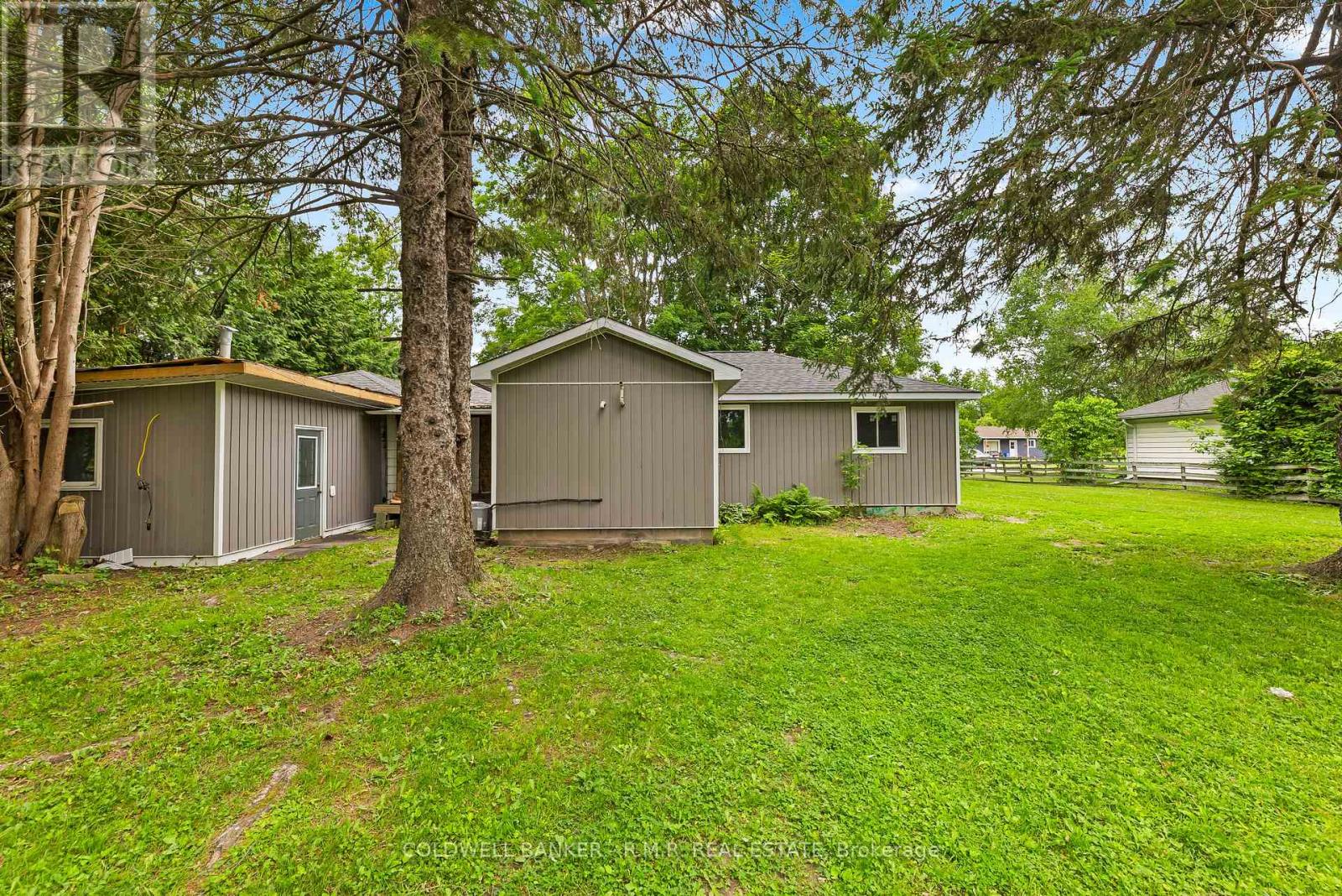 Photo 28 of 15 Hazel Street, Brock ON