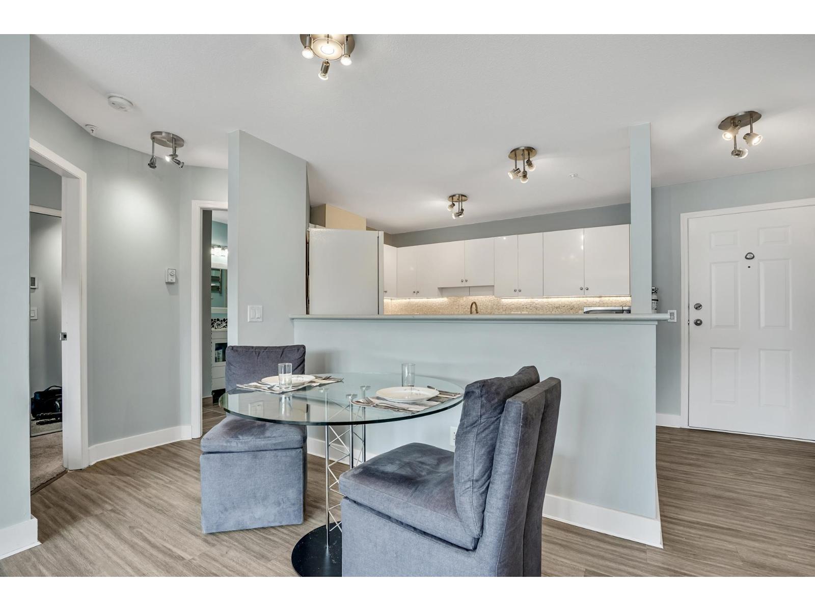 Photo 7 of 414 33738 King Road, Abbotsford BC