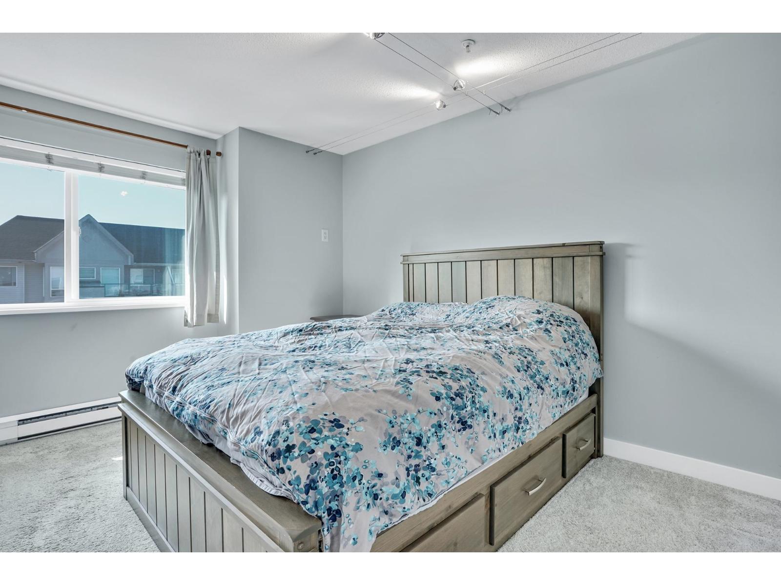 Photo 16 of 414 33738 King Road, Abbotsford BC