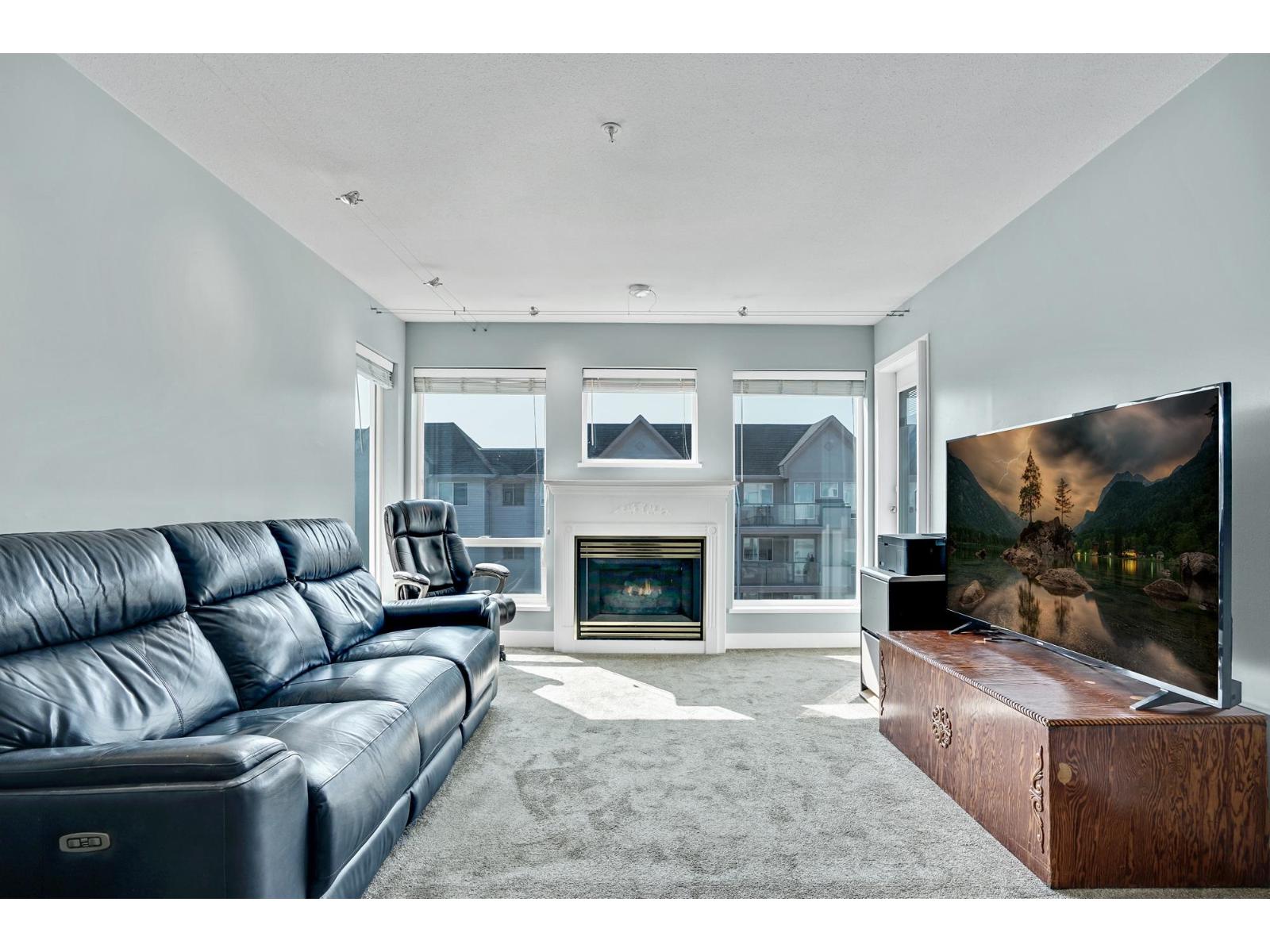 Photo 14 of 414 33738 King Road, Abbotsford BC