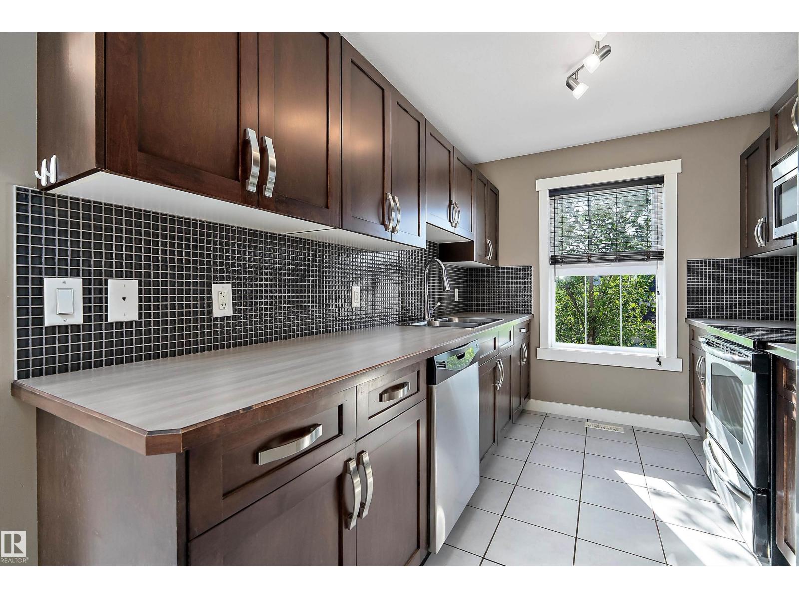 Photo 13 of 129 401 Southfork Dr, Leduc AB