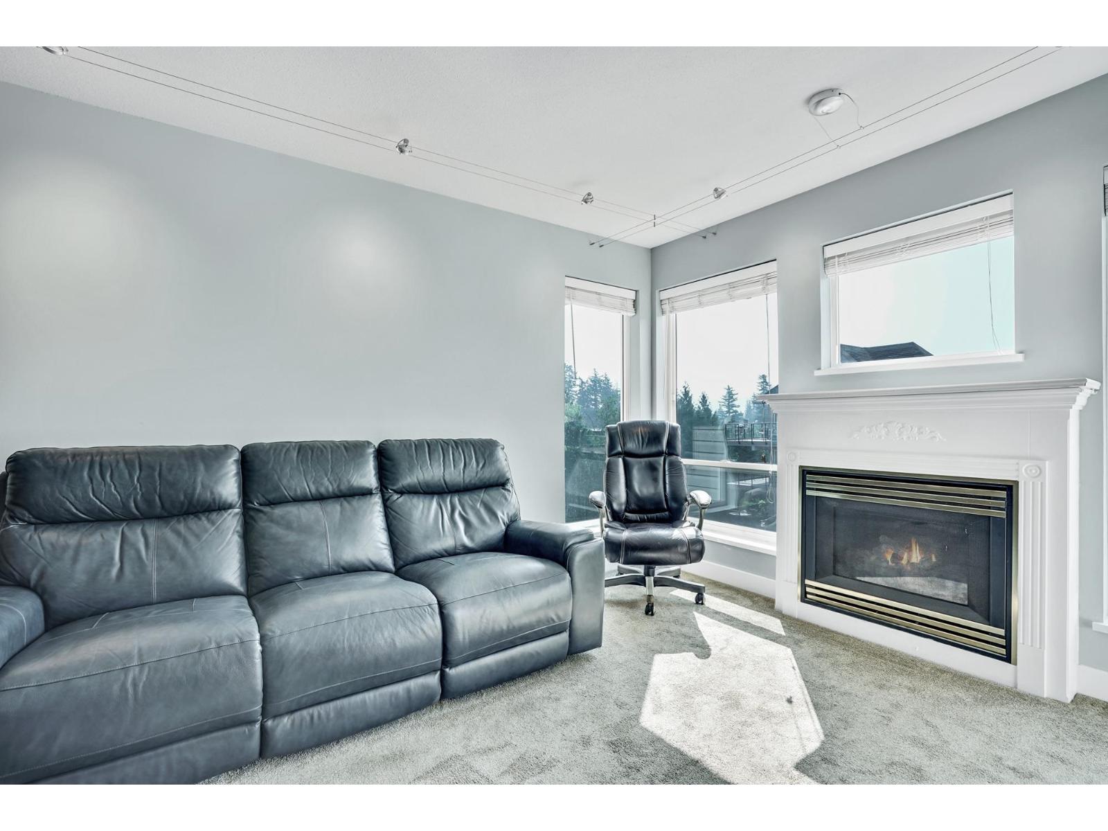 Photo 15 of 414 33738 King Road, Abbotsford BC