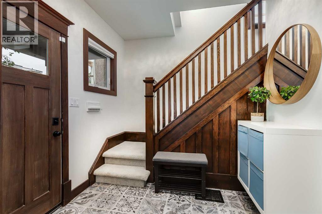 Photo 4 of 106 9 A Street Ne, Calgary AB