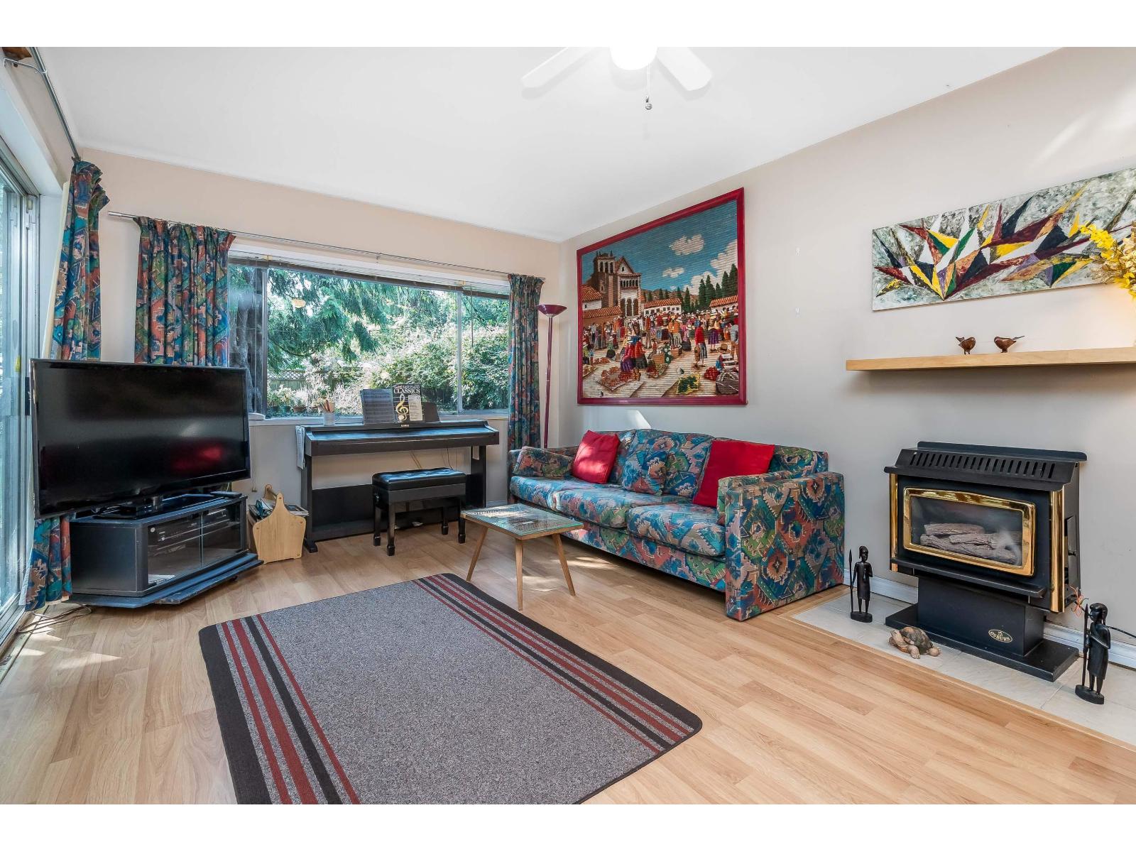 Photo 15 of 10995 64 Avenue, Delta BC