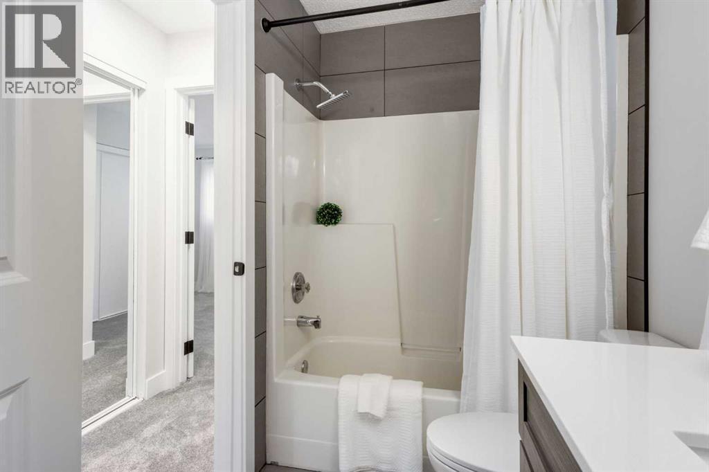 Photo 25 of 16 Millrise Green Sw, Calgary AB