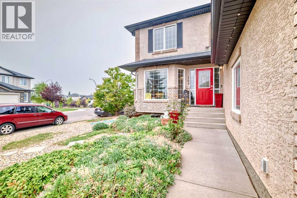 Photo 4 of 103 Sienna Park Heath Sw, Calgary AB