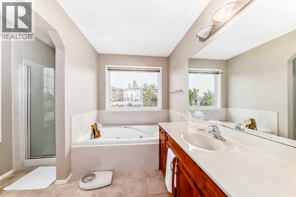 Photo 31 of 103 Sienna Park Heath Sw, Calgary AB