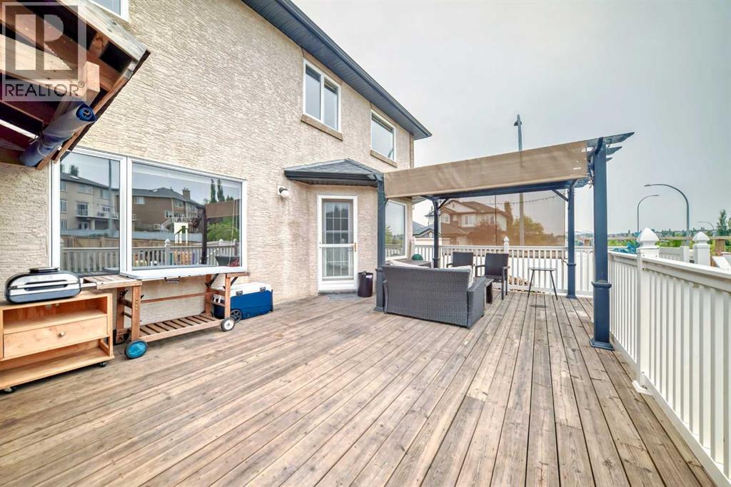 Photo 11 of 103 Sienna Park Heath Sw, Calgary AB