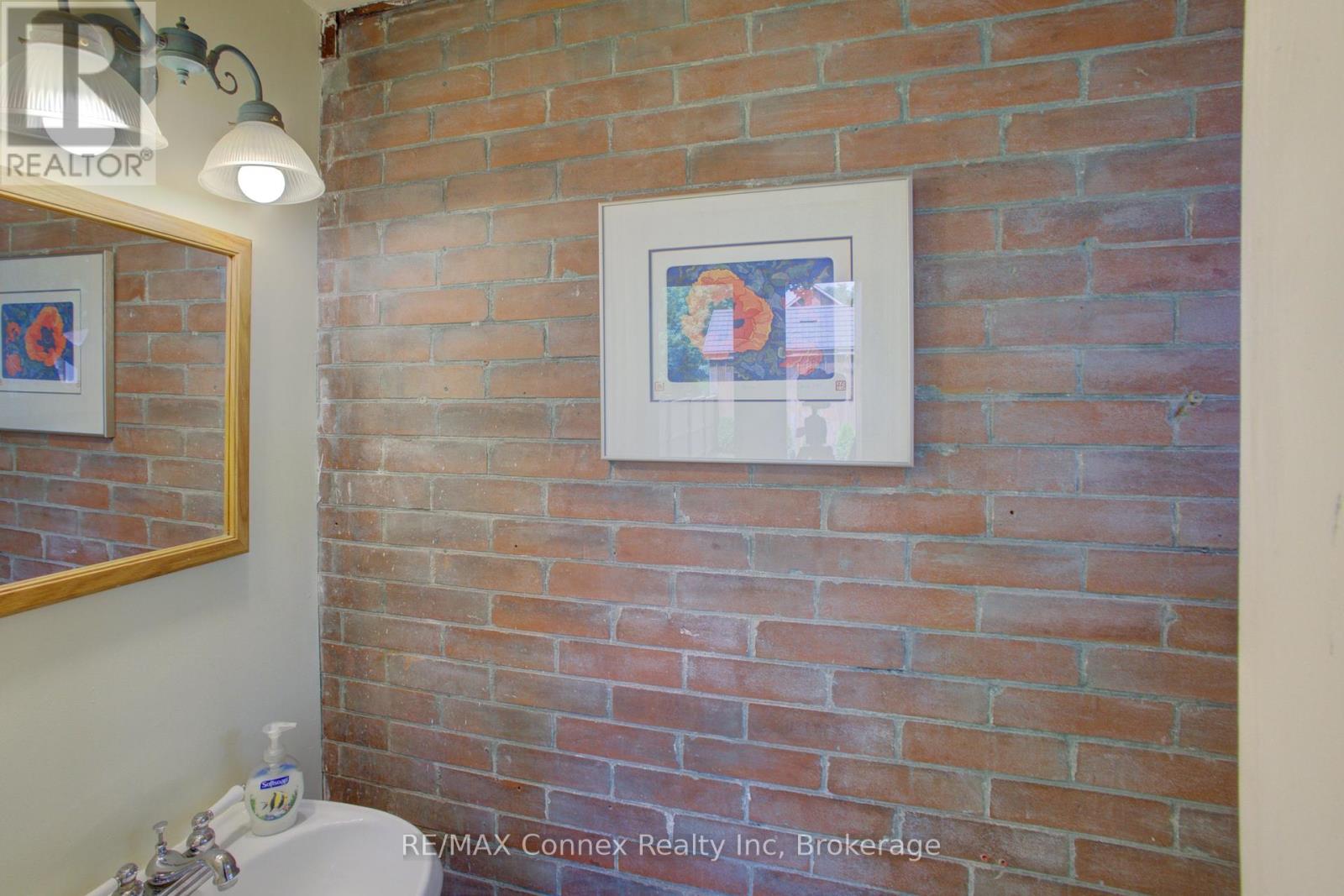 Photo 23 of 120 Harris Street, Guelph ON