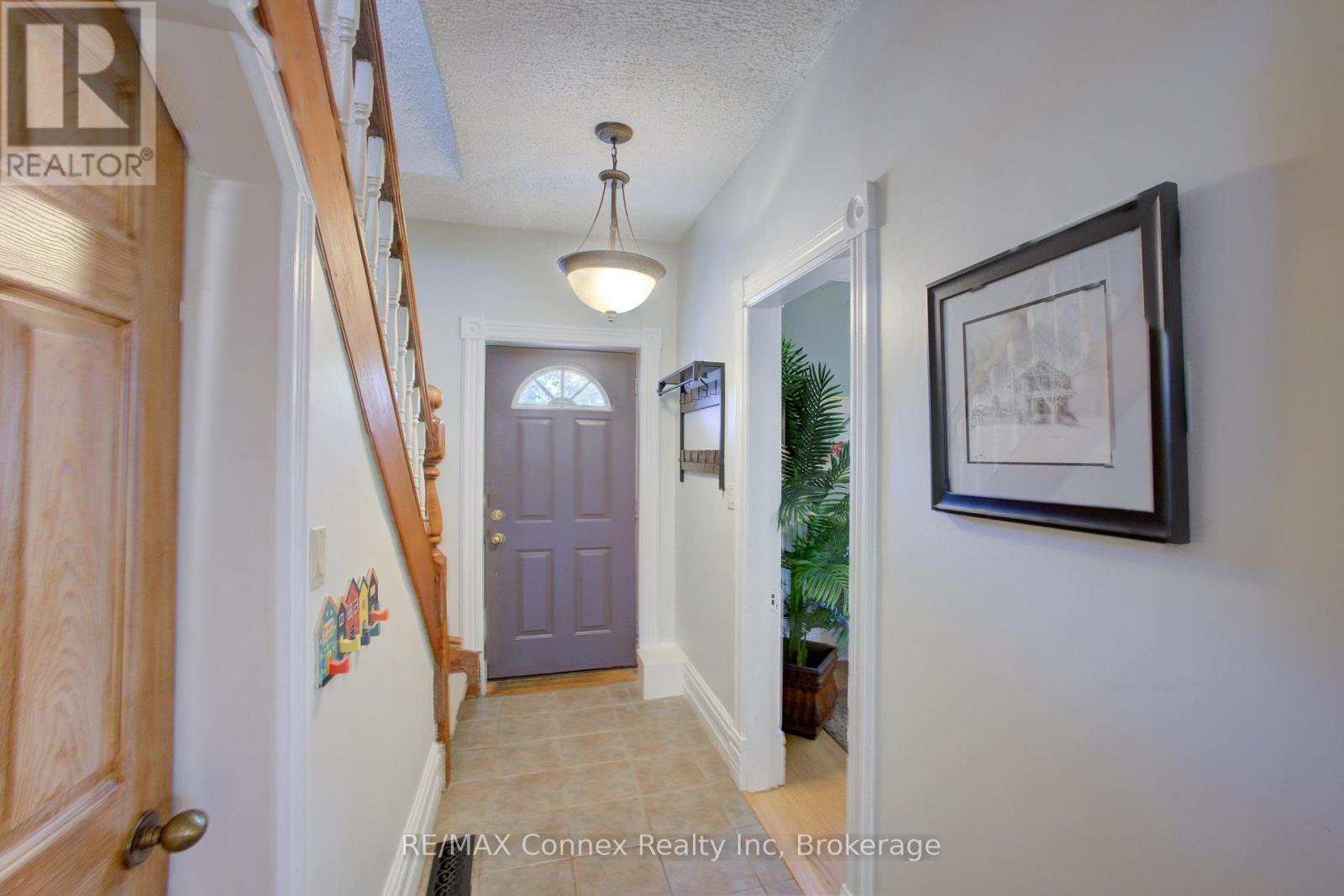 Photo 8 of 120 Harris Street, Guelph ON