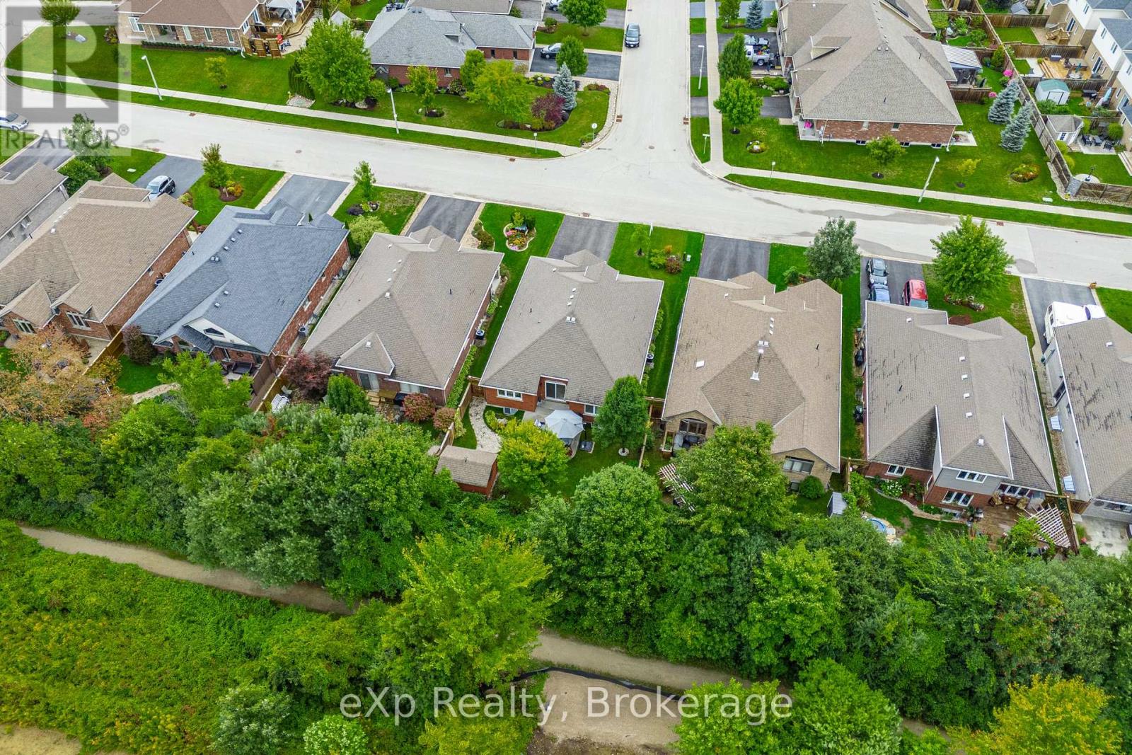 Photo 42 of 144 Spencer Drive, Centre Wellington ON