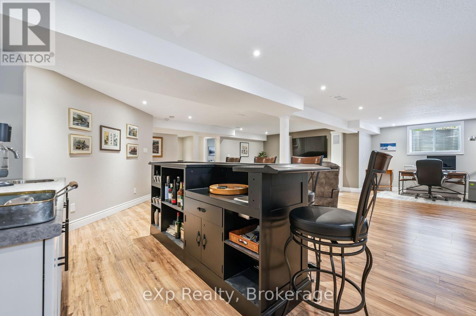 Photo 30 of 144 Spencer Drive, Centre Wellington ON