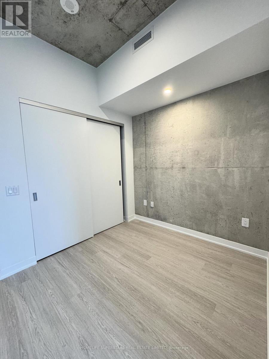 Photo 13 of 1713 195 Mccaul Street, Toronto ON