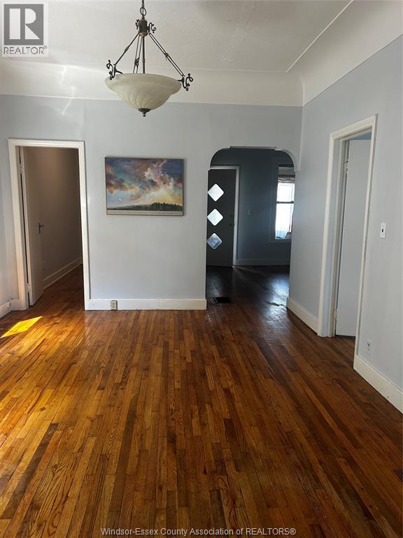 Photo 10 of 1043 Cataraqui, Windsor ON