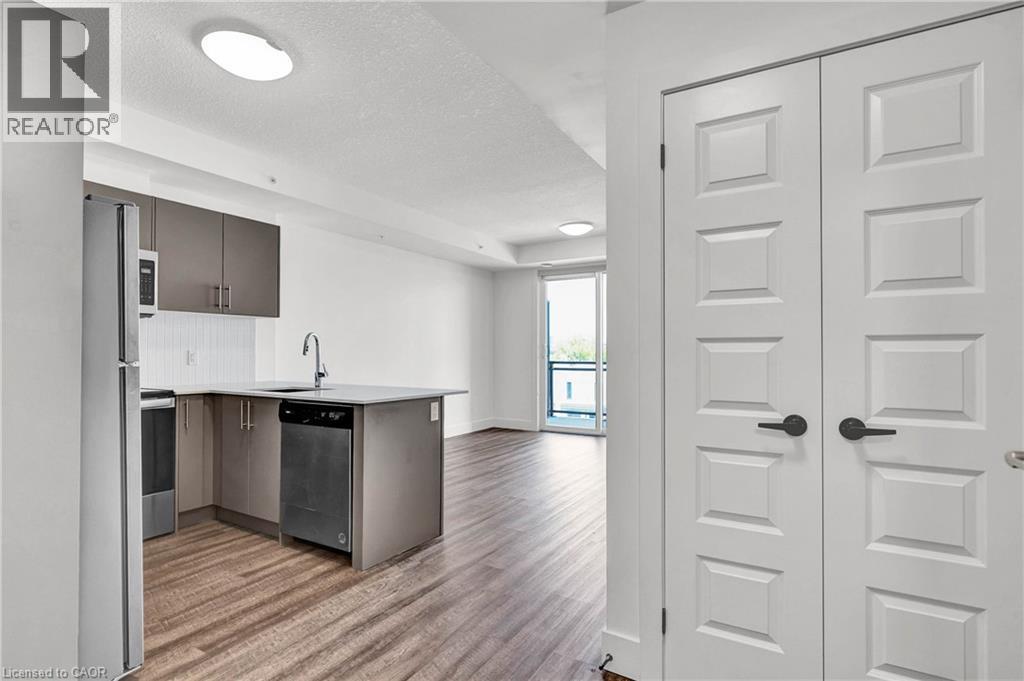 Photo 7 of 107 Roger Street Unit 503, Waterloo ON