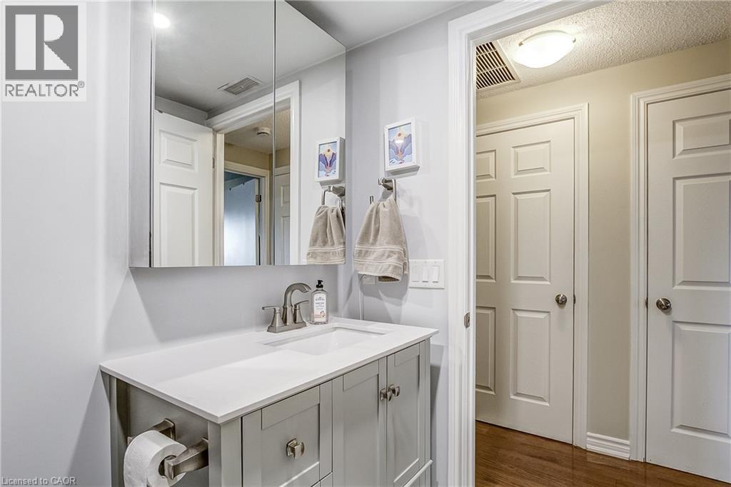 Photo 23 of 47 Caroline Street N Unit 404, Hamilton ON
