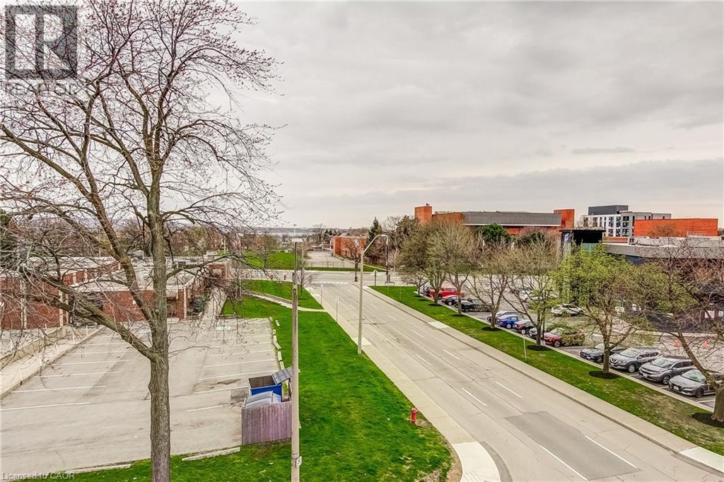 Photo 30 of 47 Caroline Street N Unit 404, Hamilton ON