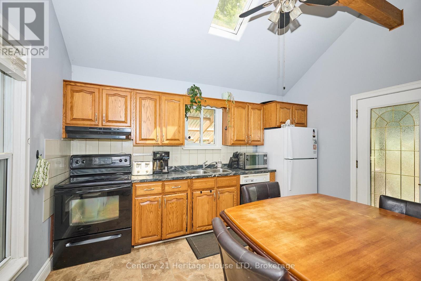 Photo 11 of 5086 Hutton Avenue, Niagara Falls ON