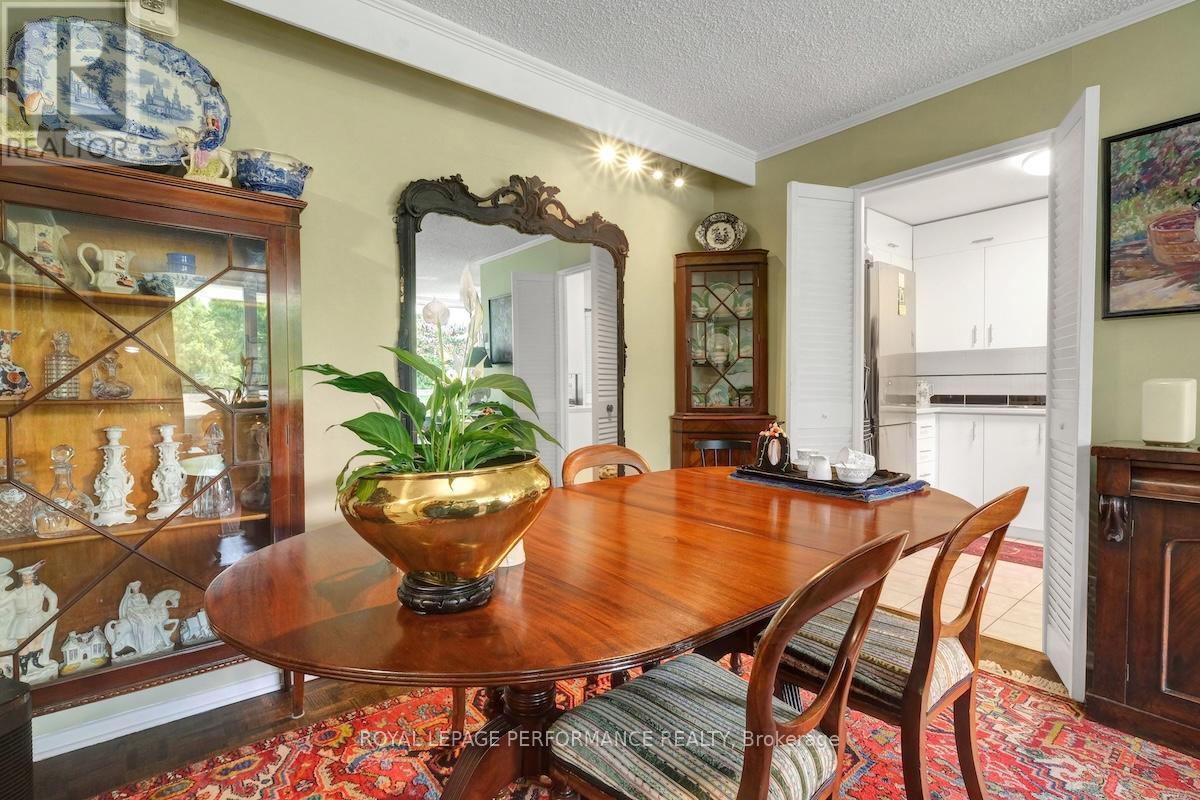 Photo 12 of 207 2625 Regina Street, Ottawa ON