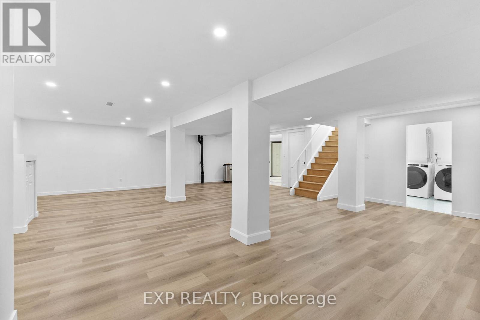 Photo 30 of 1502 Farnsworth Avenue, Ottawa ON
