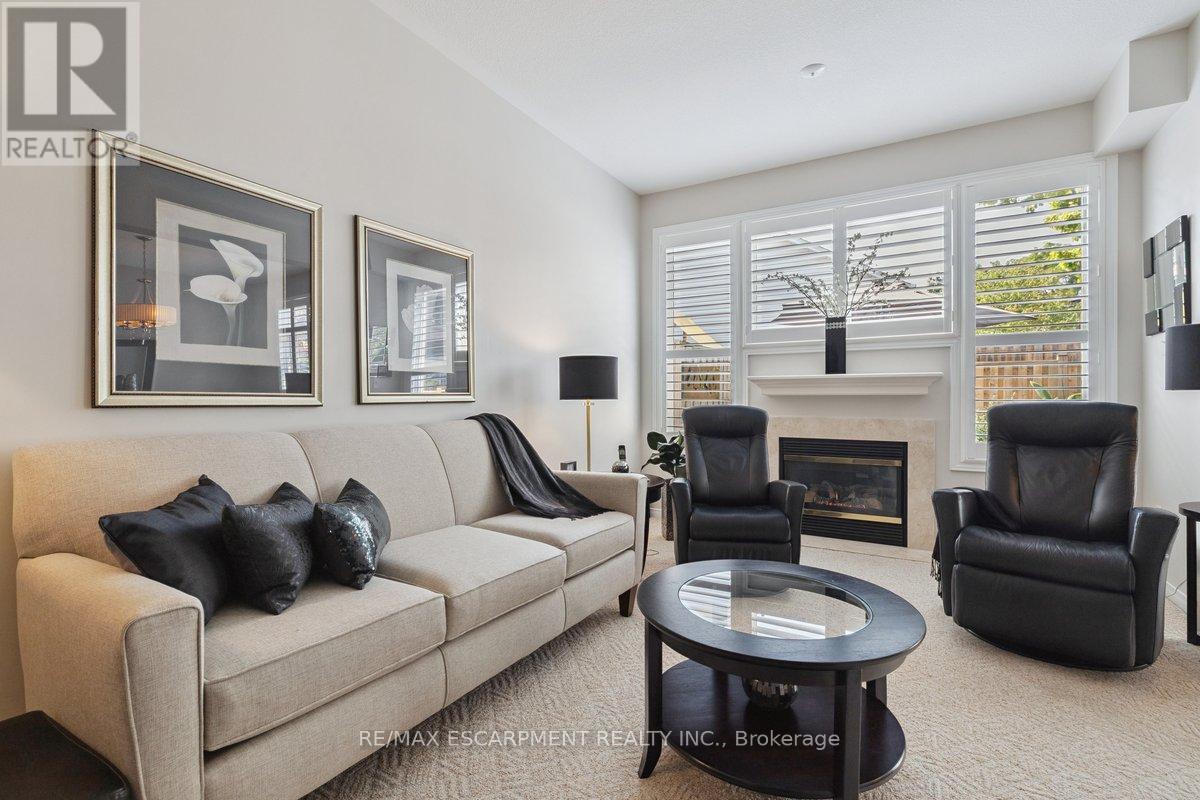 Photo 18 of 1199 Stephenson Drive, Burlington ON