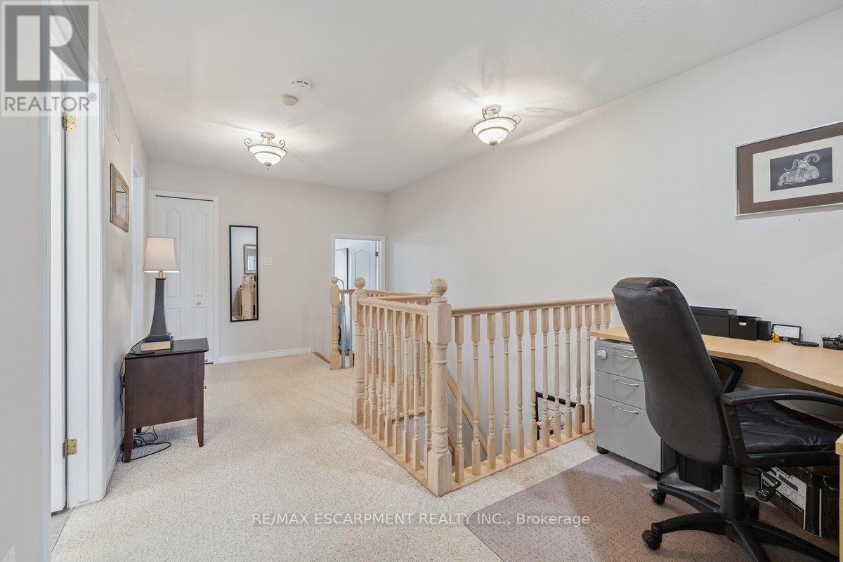Photo 21 of 1199 Stephenson Drive, Burlington ON