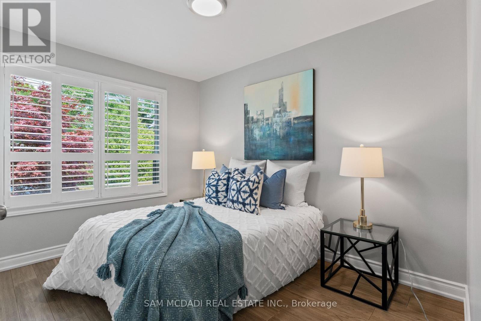 Photo 18 of 158 Felan Avenue, Oakville ON