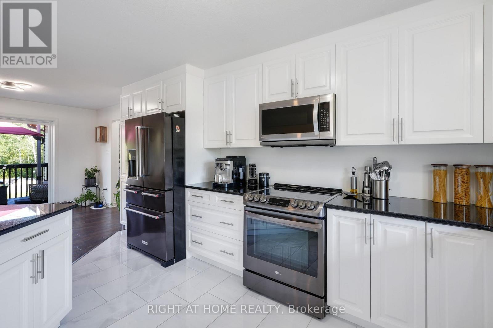 Photo 14 of 8833 Copeland Road, Ottawa ON