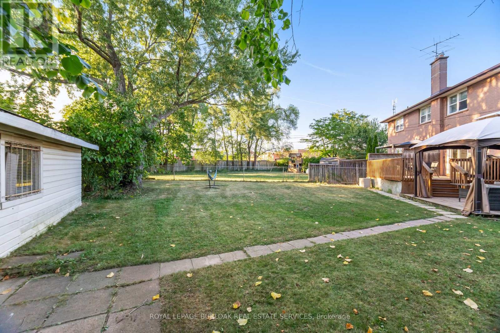 Photo 45 of 2295 Barclay Road, Burlington ON
