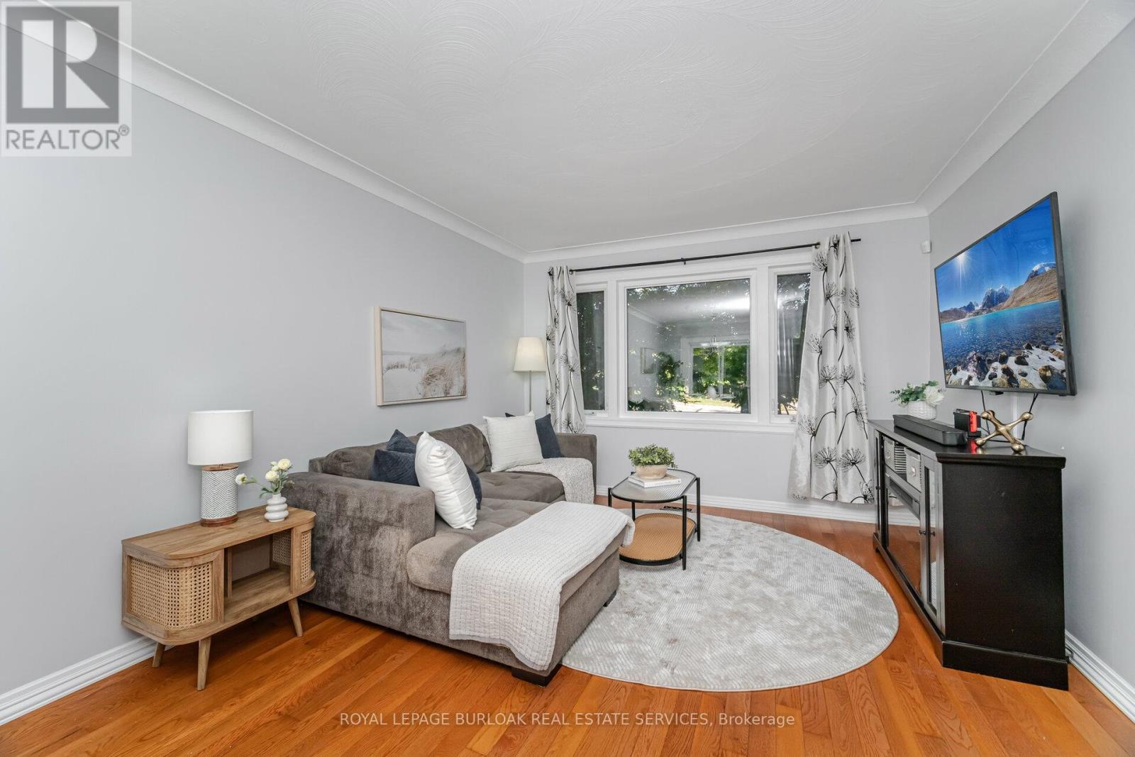 Photo 9 of 2295 Barclay Road, Burlington ON