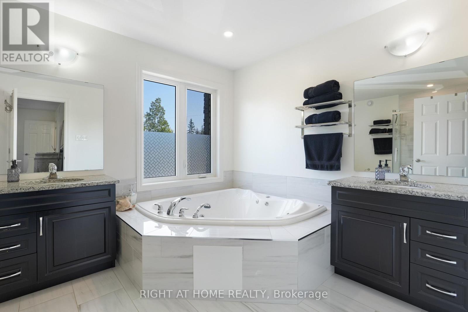 Photo 19 of 8833 Copeland Road, Ottawa ON