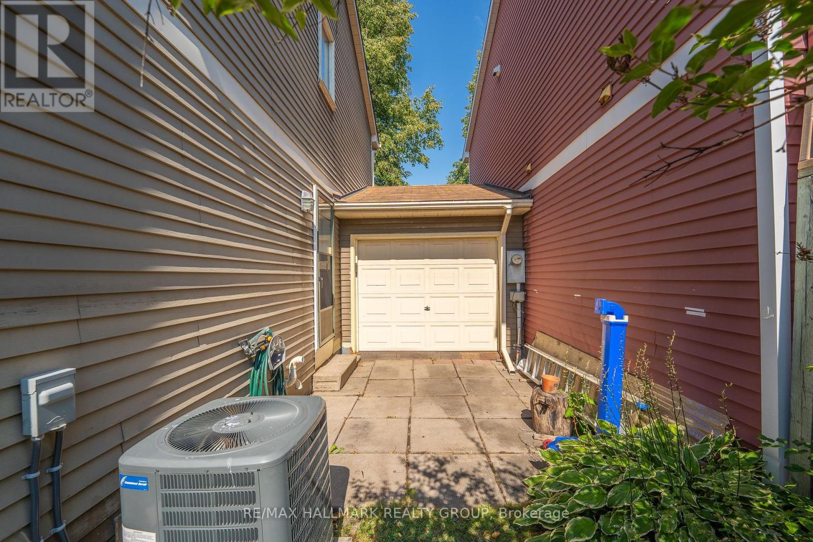 Photo 45 of 41 Sovereign Avenue, Ottawa ON