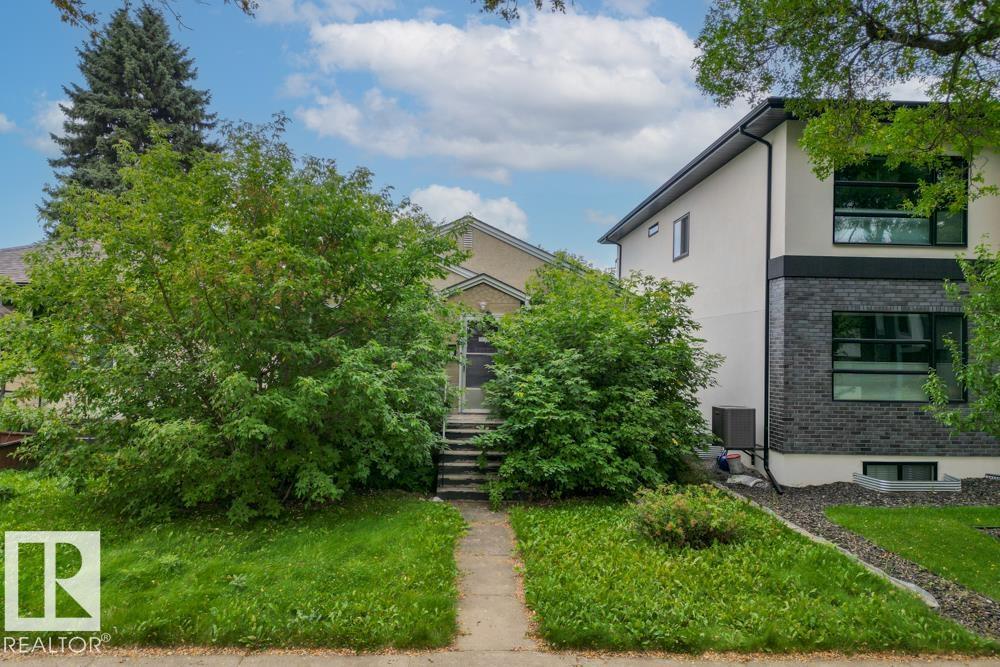 Photo 7 of 9848 77 Av Nw, Edmonton AB