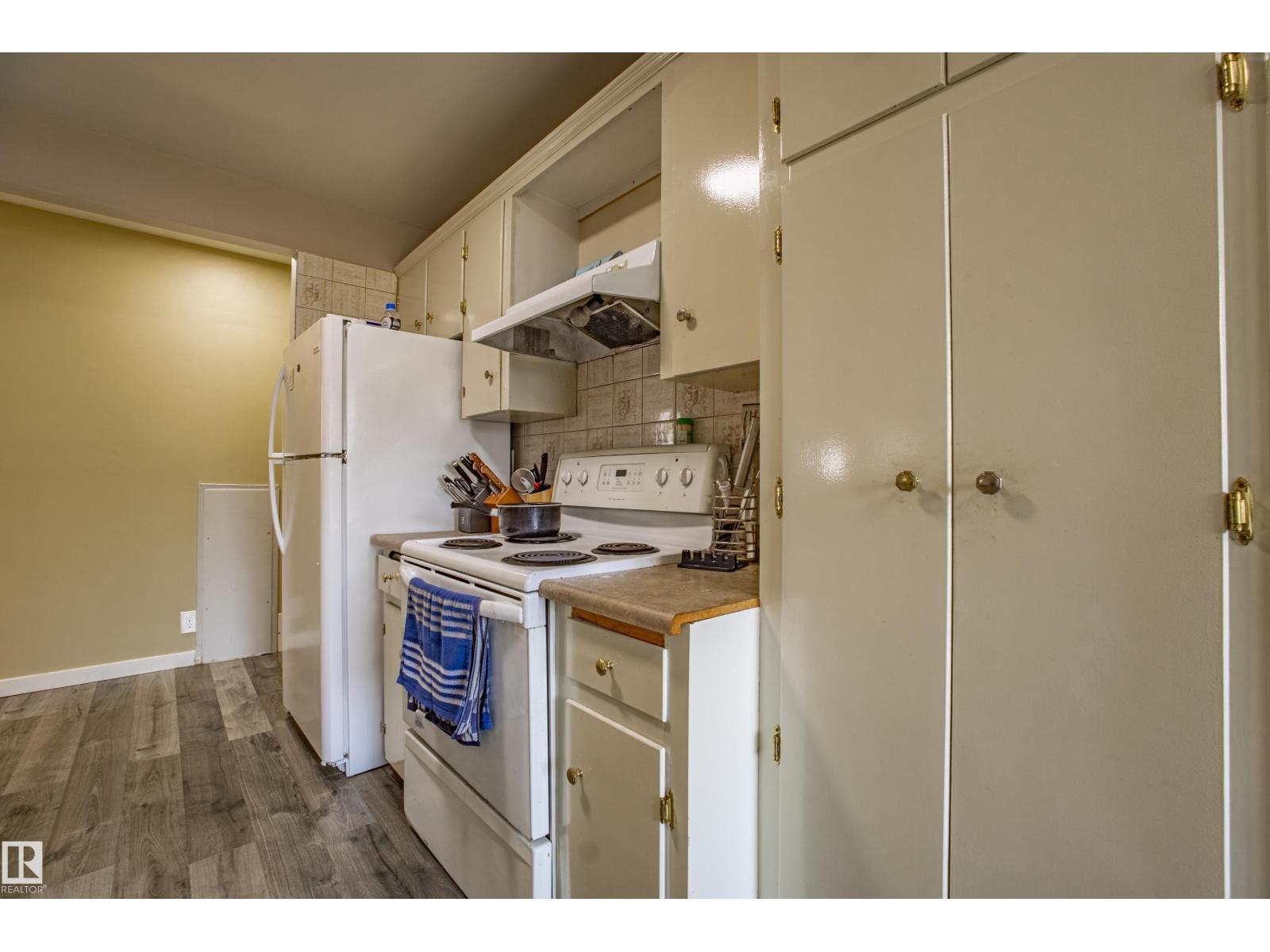 Photo 16 of 5453 Eastview Cr, Redwater AB